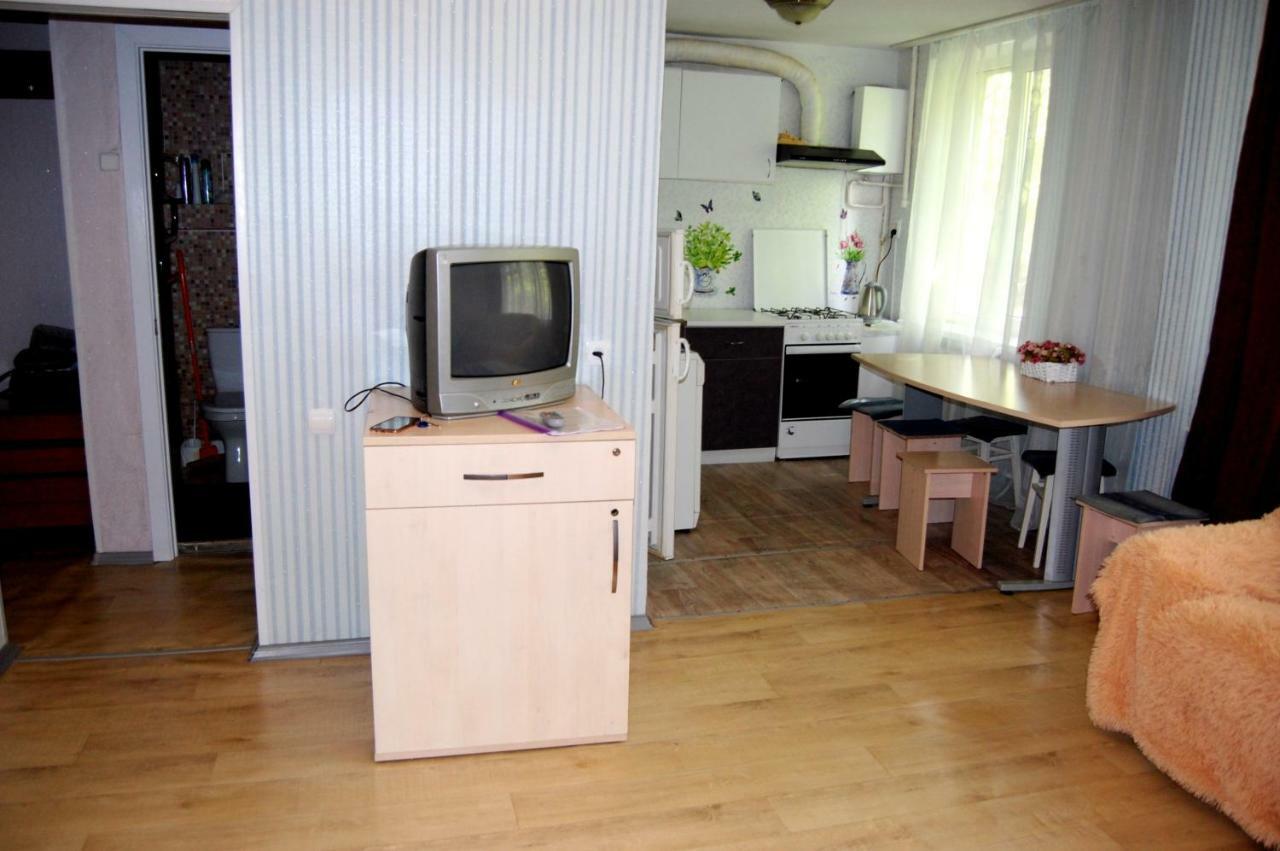 Standard Apartment On Umanskaya キエフ エクステリア 写真