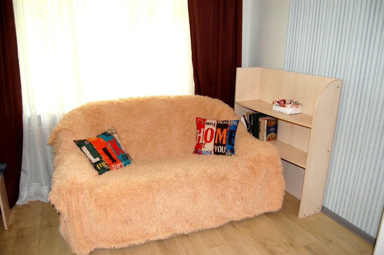 Standard Apartment On Umanskaya キエフ エクステリア 写真